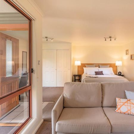 Aloft Boutique Accommodation Стран Екстер'єр фото